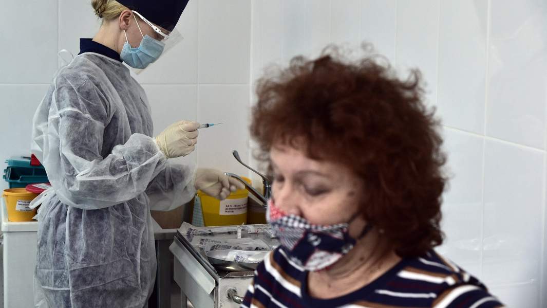 Ковидное сравнение: почему заболеваемость вернулась к уровню марта