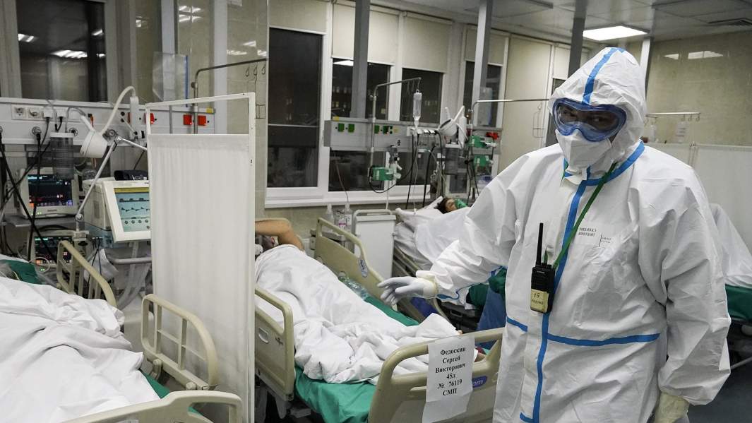 Ковидное сравнение: почему заболеваемость вернулась к уровню марта