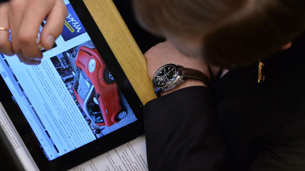 автомобиль компьютер