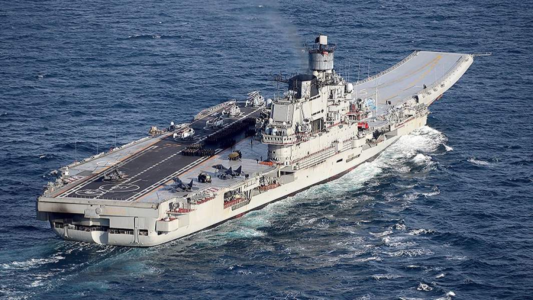 Российский тяжёлый авианесущий крейсер «Адмирал Кузнецов»