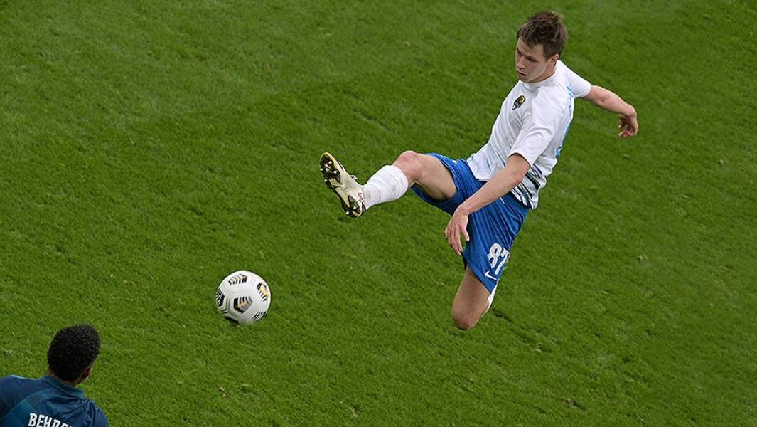 Данила Прохин матче между ФК «Сочи» и ФК «Зенит»