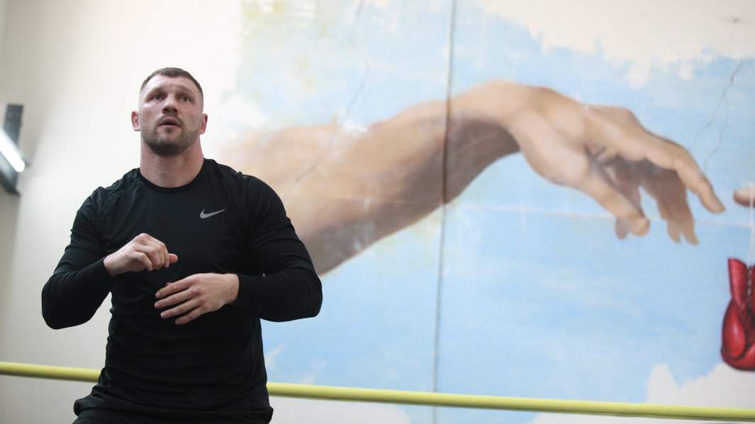 Евгений Романов на открытой тренировке