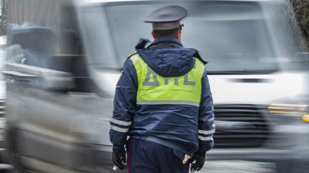 сотрудник ДПС