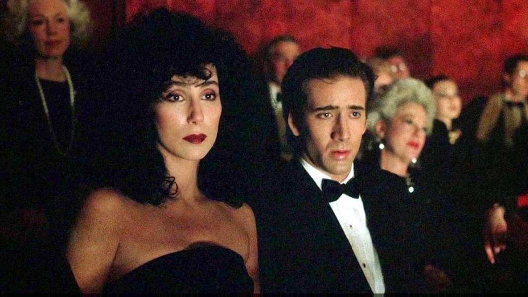 Кадр из фильма «Очарованные луной»