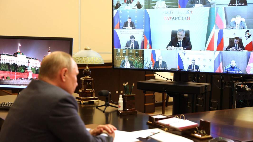 Огневой блок: Путин поддержал меры по усилению контроля за оборотом оружия