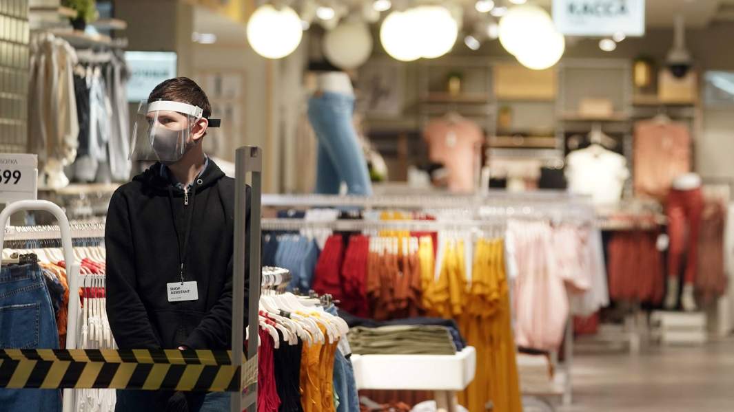 Столичные контакты: к вспышке COVID-19 мог привести «московский» штамм