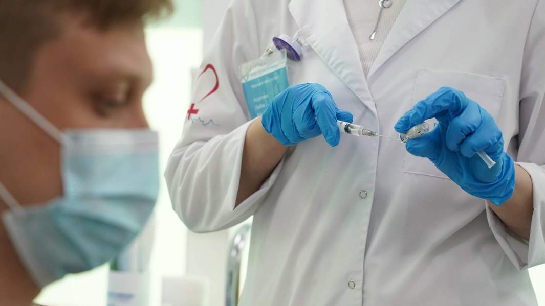 вакцинация против covid-19