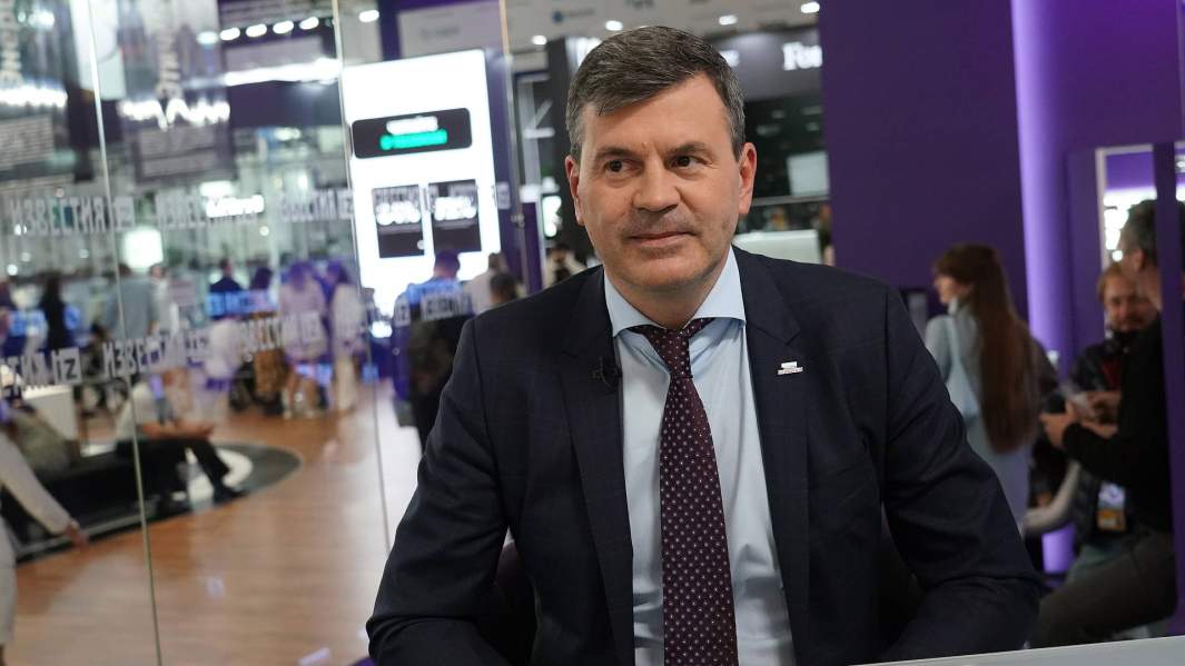 Алексей Комиссаров