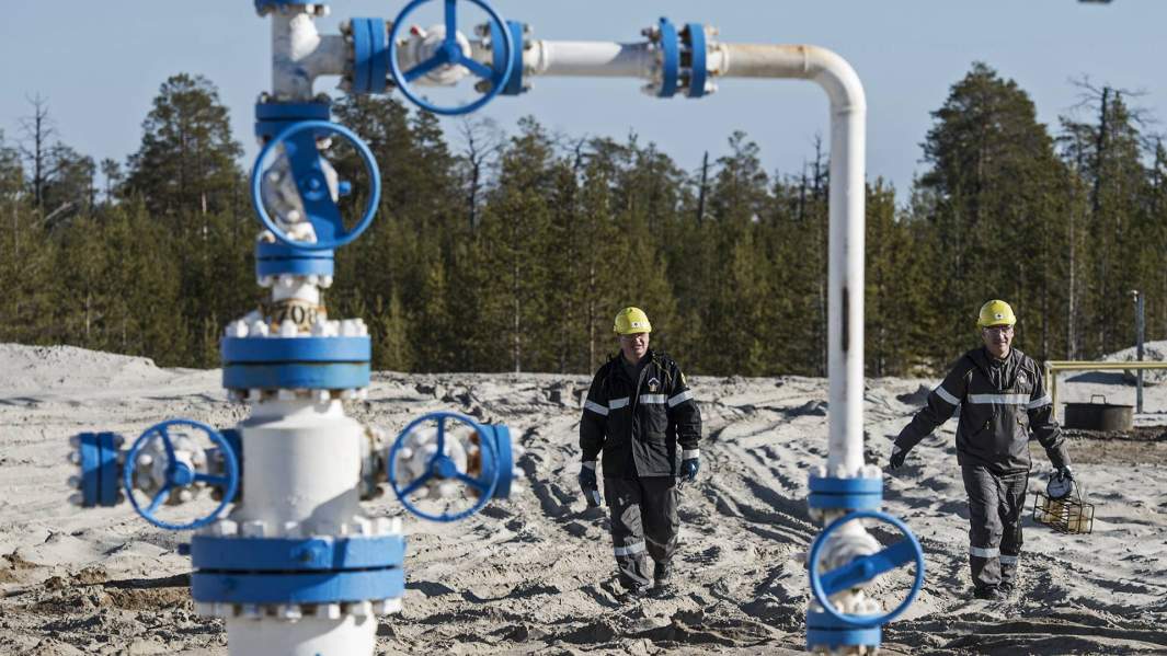Операторы по добыче нефти и газа на месторождении в Ямало-Ненецком автономном округе