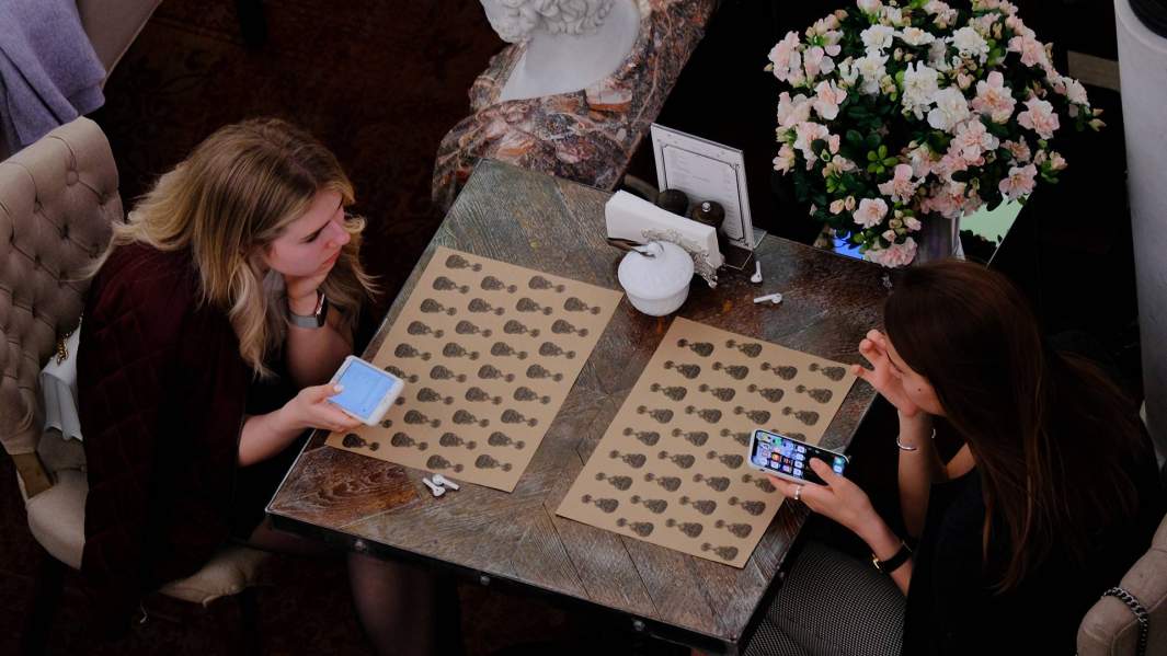 Коронный номер: как бизнес и вирусологи отреагировали на ограничения в Москве