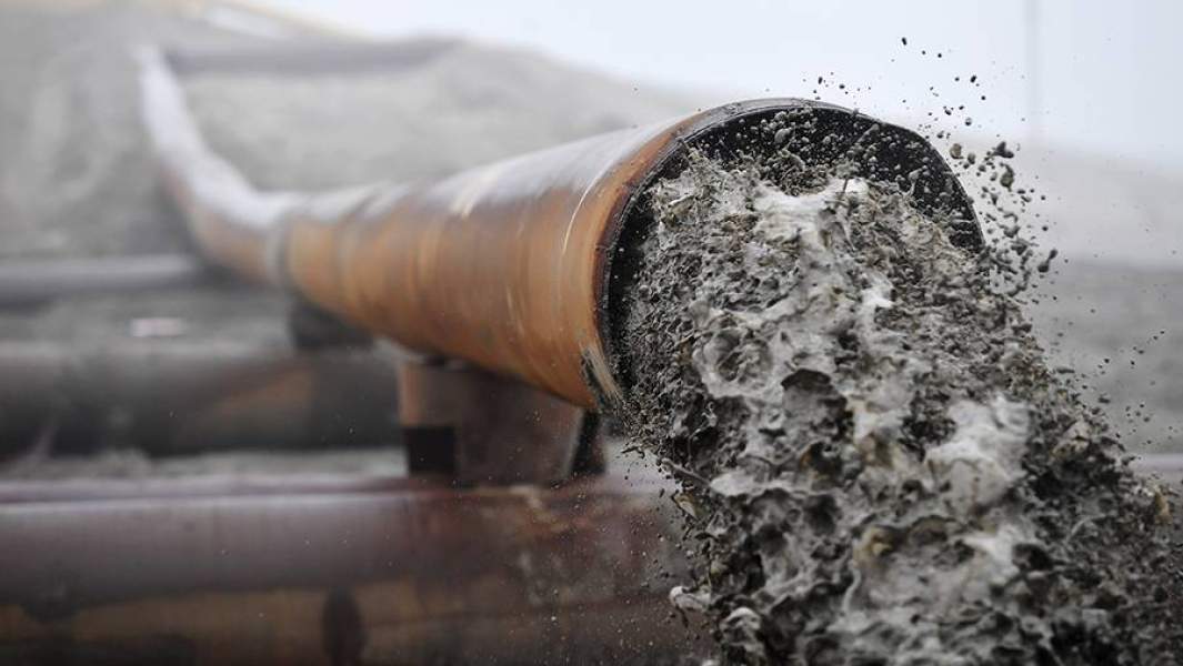 Добыча янтаря в карьере