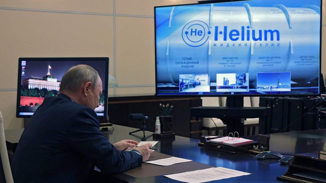 Президент РФ Владимир Путин в режиме видеоконференции принимает участие в запуске Амурского газоперерабатывающего завода компании «Газпром»