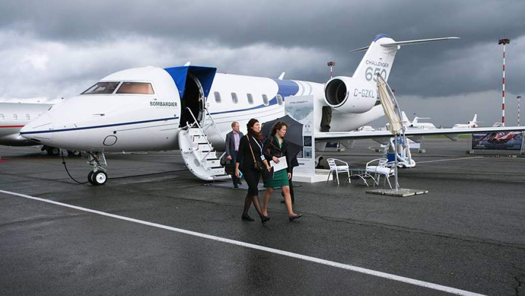 Самолет Bombardier Challenger 650