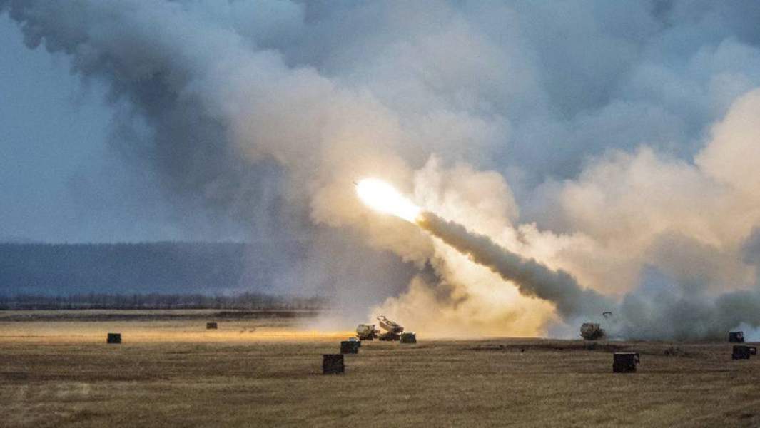 Высокоточные ракетные установки M142 HIMARS