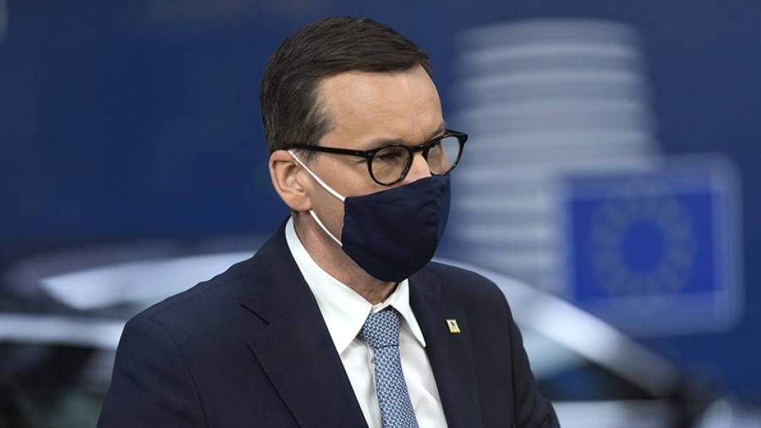 Премьер-министр Польши Матеуш Моравецкий на саммите ЕС в Брюсселе