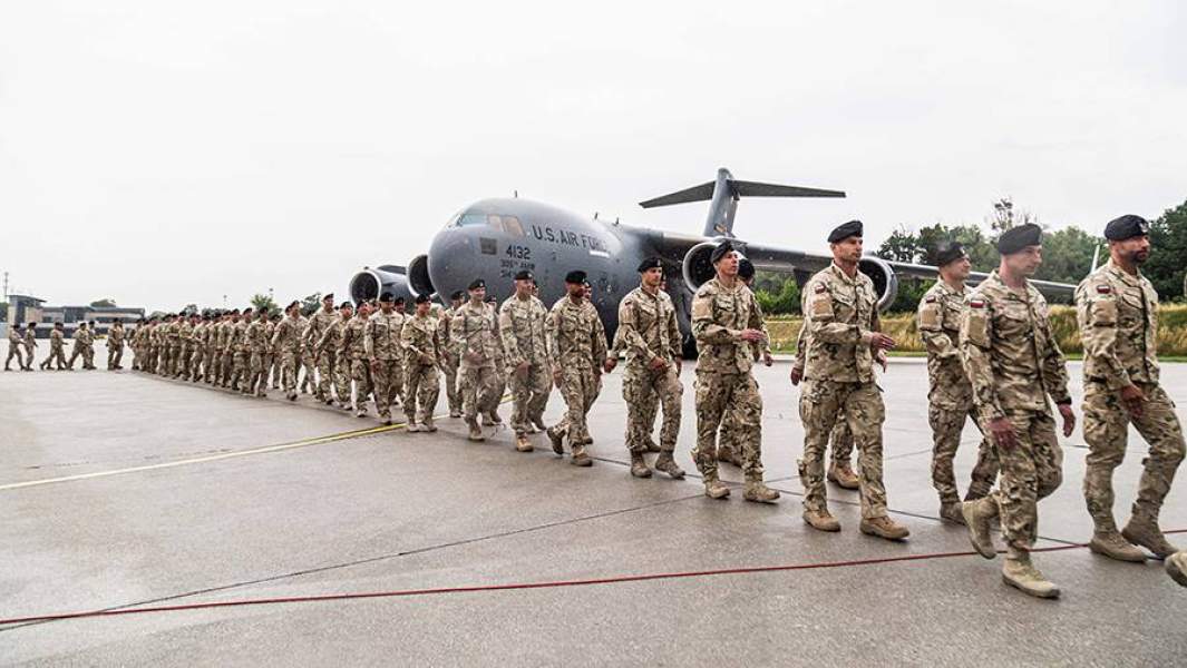 Возвращение польских военных из Афганистана