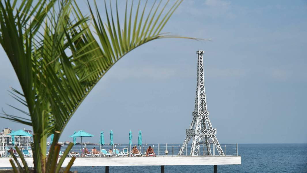 Массандровский пляж в Крыму