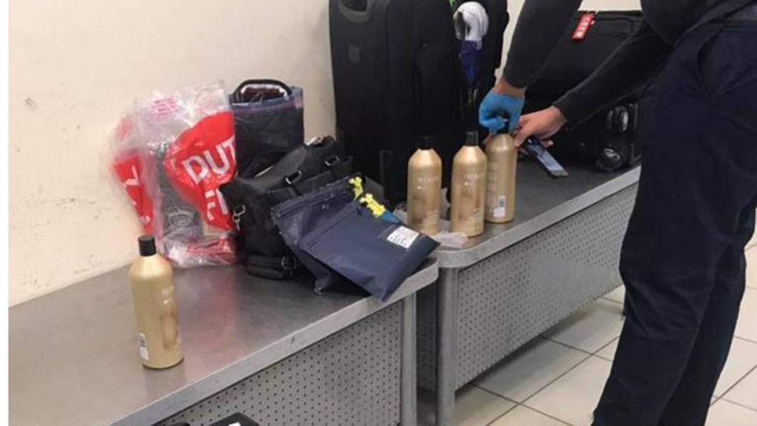 Таможенный контроль в аэропорту Шереметьево