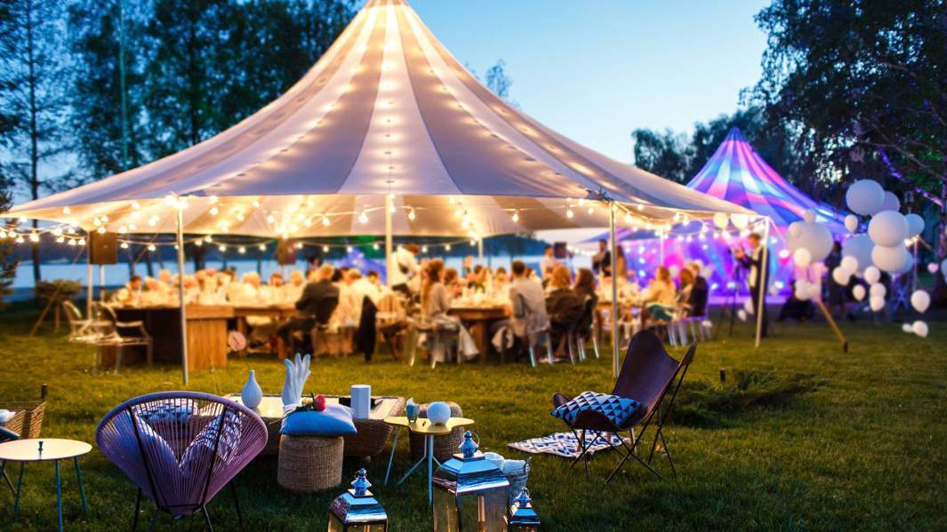 Бесковидный удел: свадьбы и банкеты защитят QR-кодом