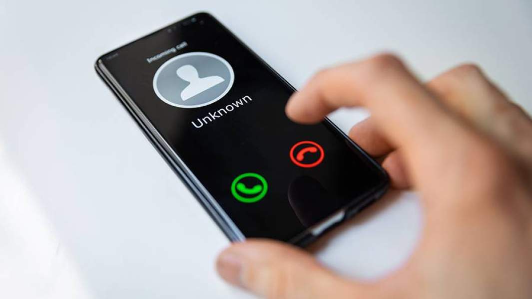 Звонок с неизвестного номера