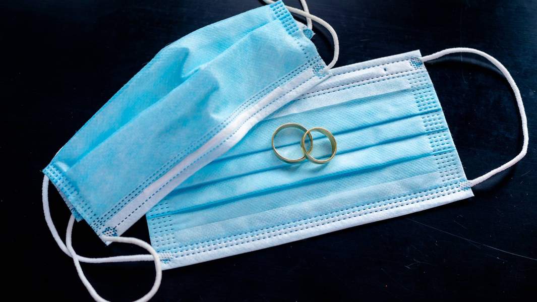 Бесковидный удел: свадьбы и банкеты защитят QR-кодом