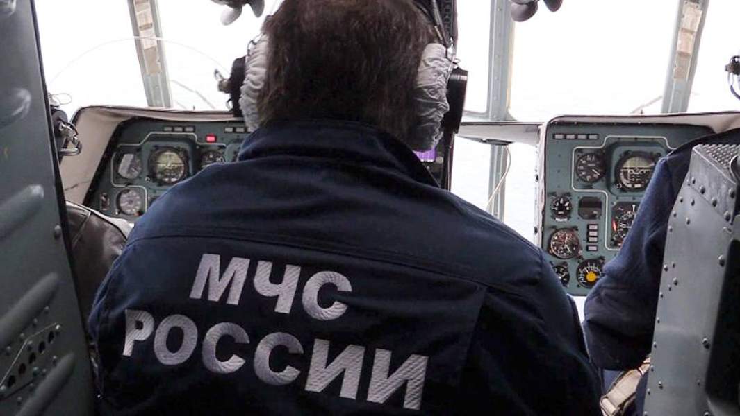 Экипаж вертолета МЧС