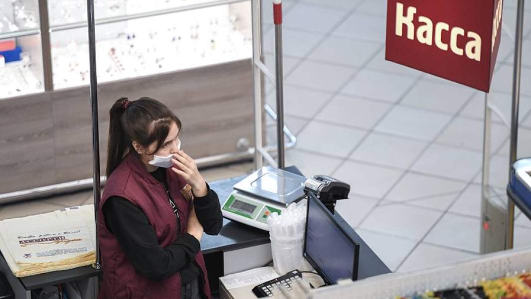 Сотрудница магазина