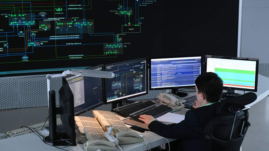 Инженер в диспетчерской