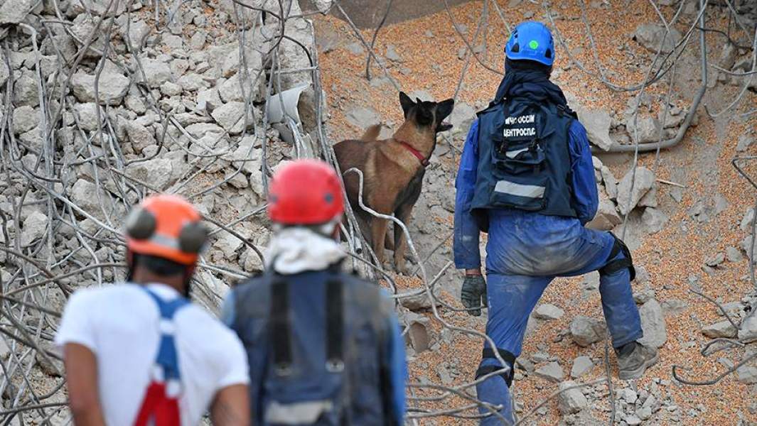 Поисково-спасательные работы МЧС России