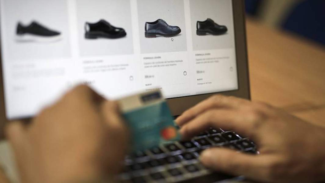 Покупка товаров в онлайн-магазине