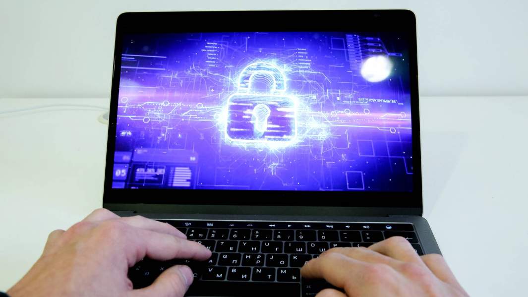 взлом компьютерной системы