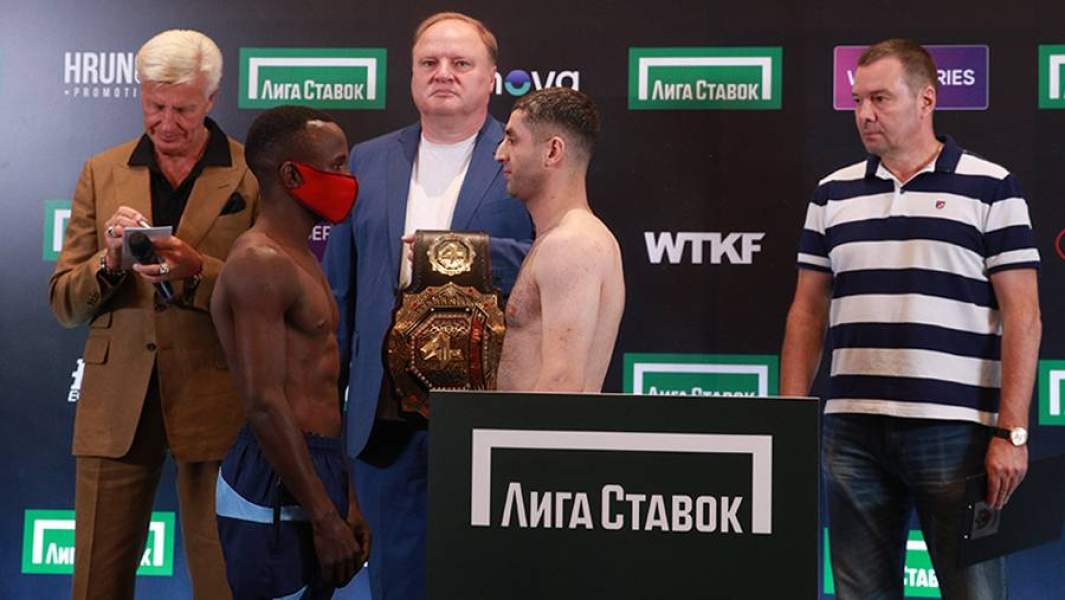 Михаил Алоян Йохан Мчанья