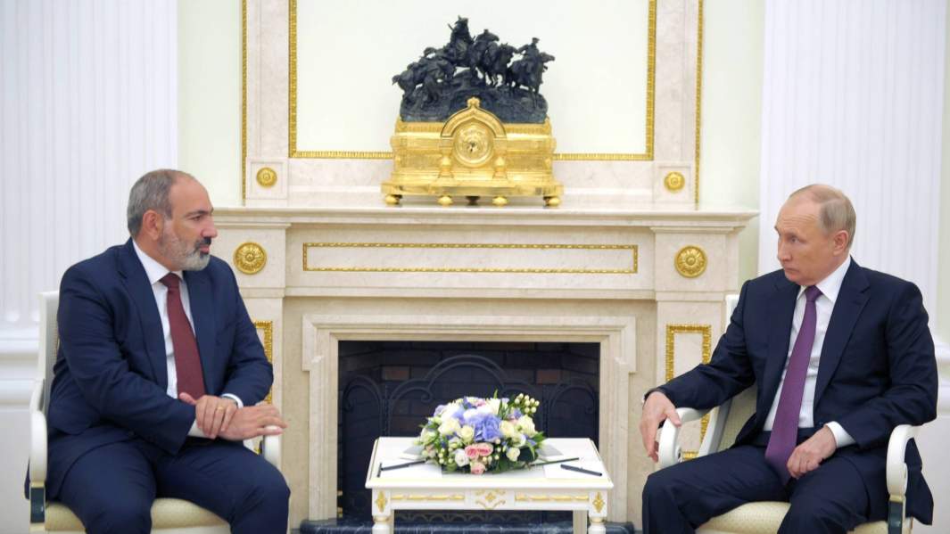 Встреча Владимира Путина и Никола Пашиняна