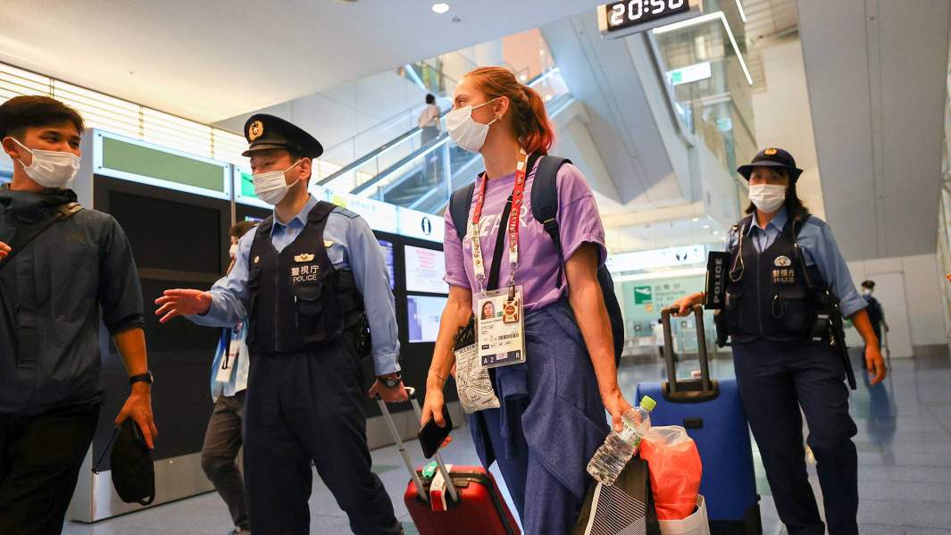 Белорусская спортсменка Кристина Тимановская в аэропорту Токио