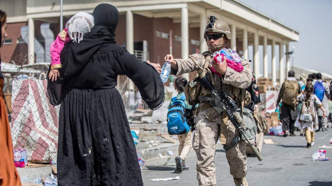 Drought, COVID-19 and conflict in Afghanistan - Switzerland helps to create pros