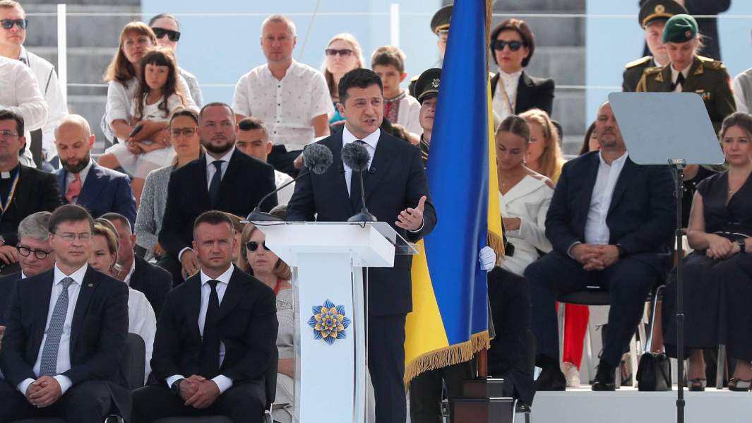 Владимир Зеленский во время выступления на Дне независимости Украины