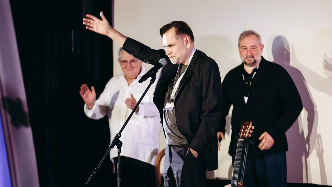 Сергей Сельянов (в центре)