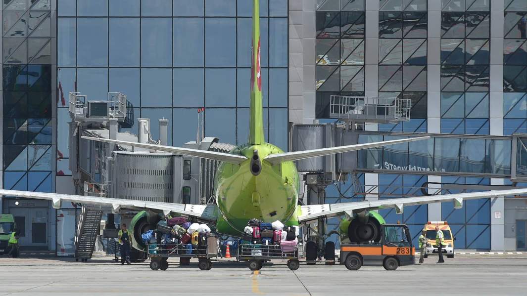 Пролёт нормальный: почему авиабилеты по России подешевели на 30%