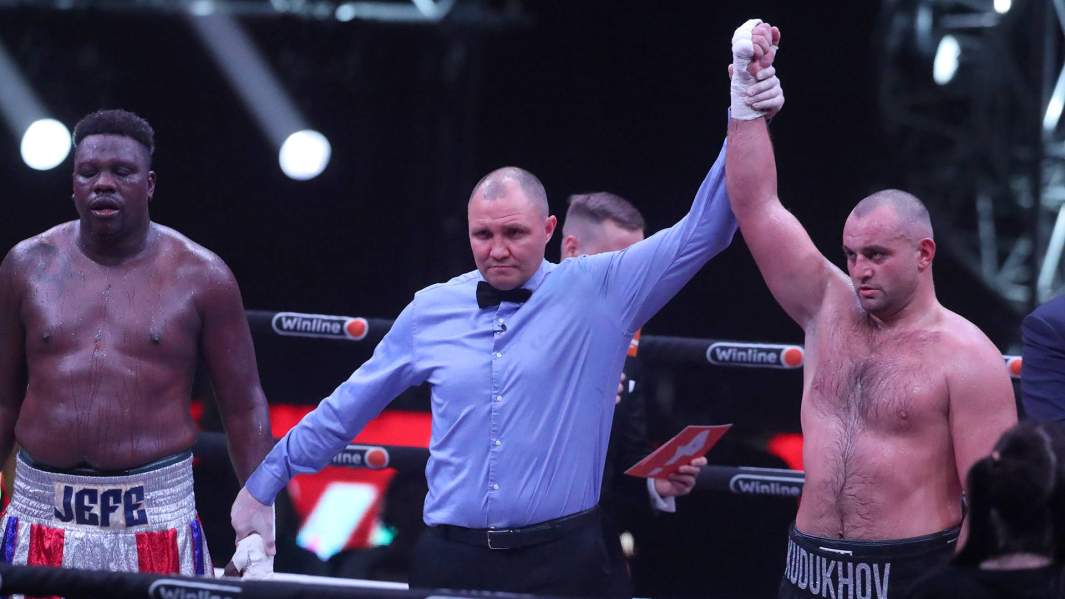 Победа Виталия Кудухова