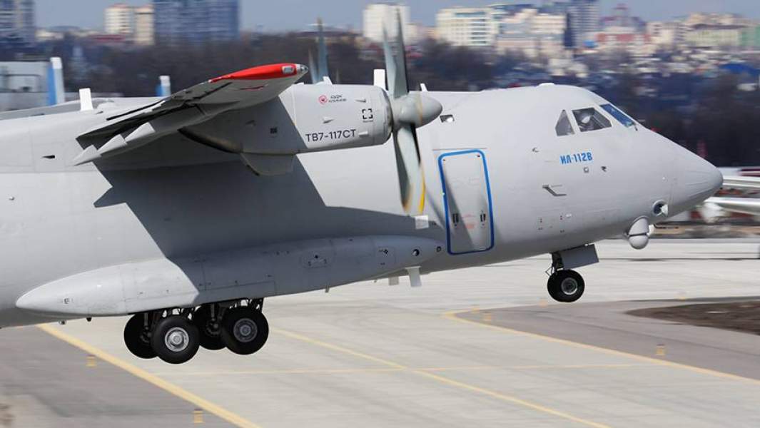 Военно-транспортный самолет Ил-112В