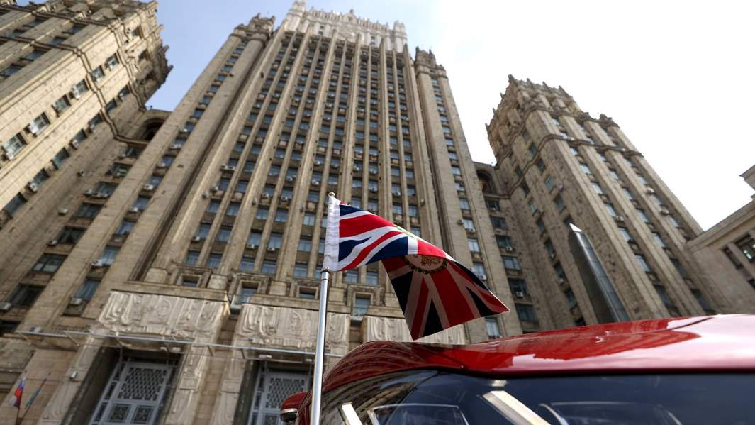 Жестким по жесткому: Москва ответила на санкции Лондона