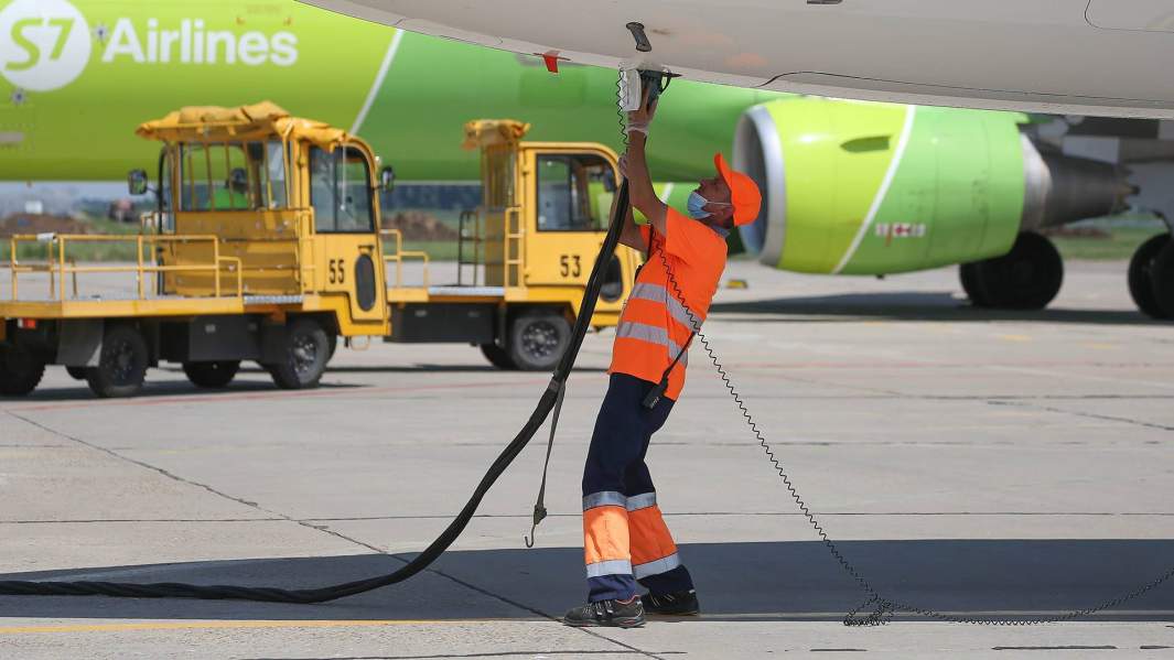 Пролёт нормальный: почему авиабилеты по России подешевели на 30%