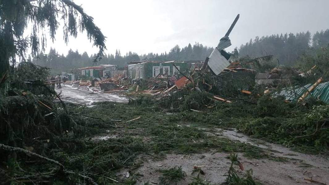 Последствия урагана в Тверской области