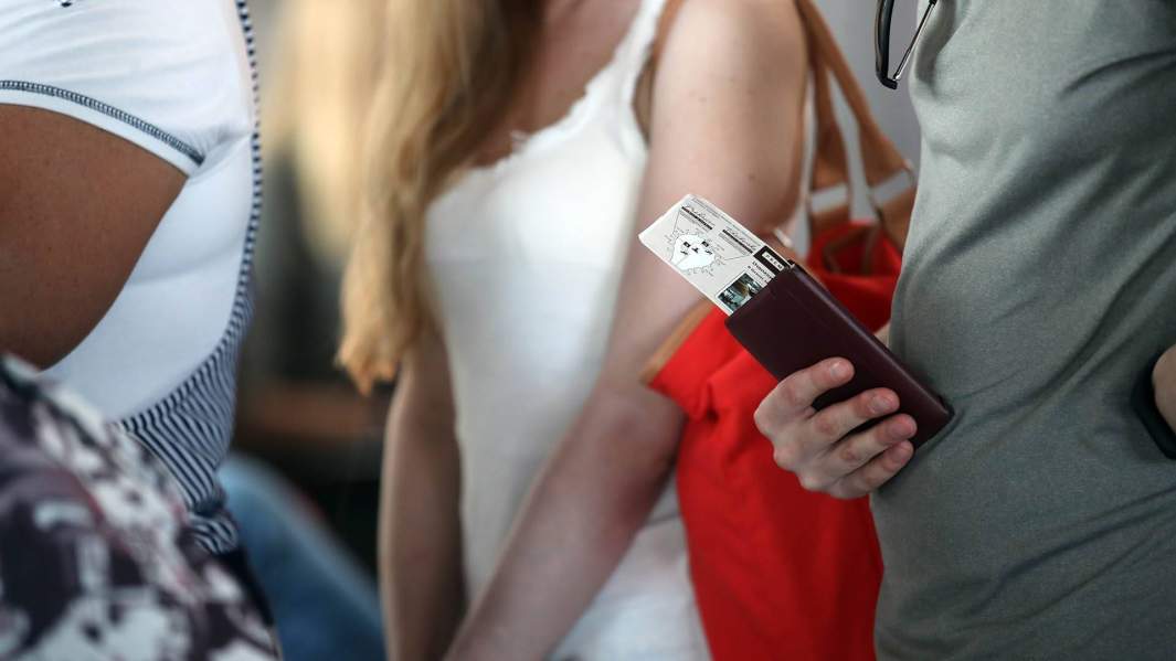 Пролёт нормальный: почему авиабилеты по России подешевели на 30%