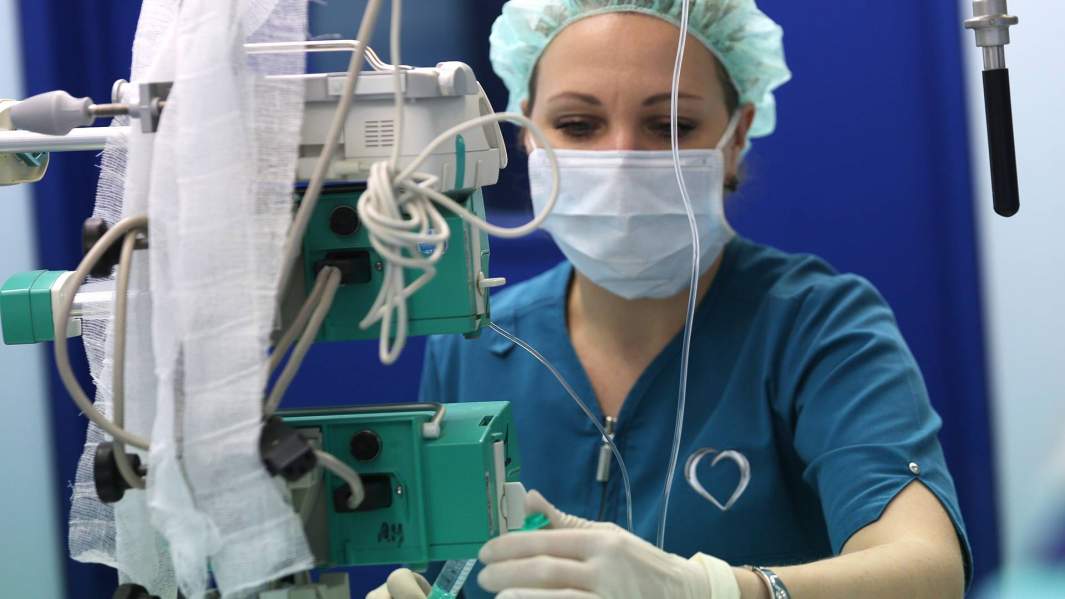 операция врачи