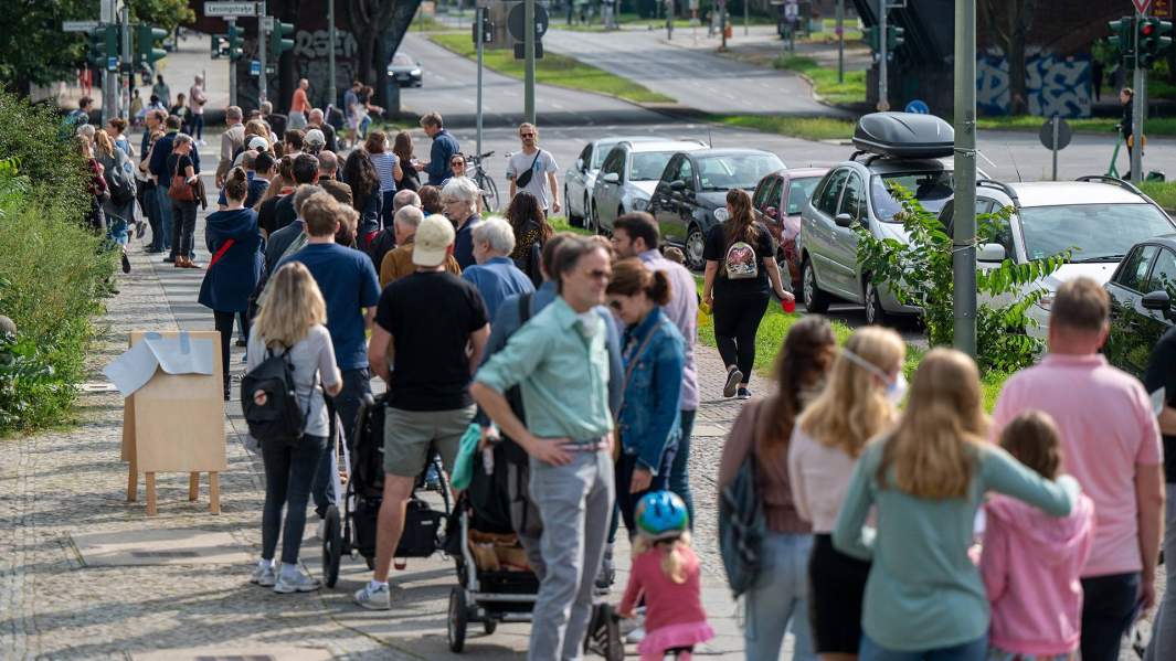 Знакомые коалиции: партия Меркель показала свой худший результат