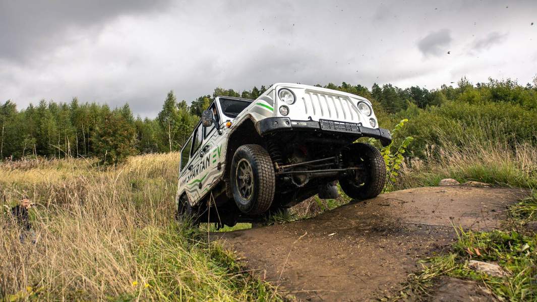 Трехфазный электромотор развивает 163 л.с. и 600 Нм момента 