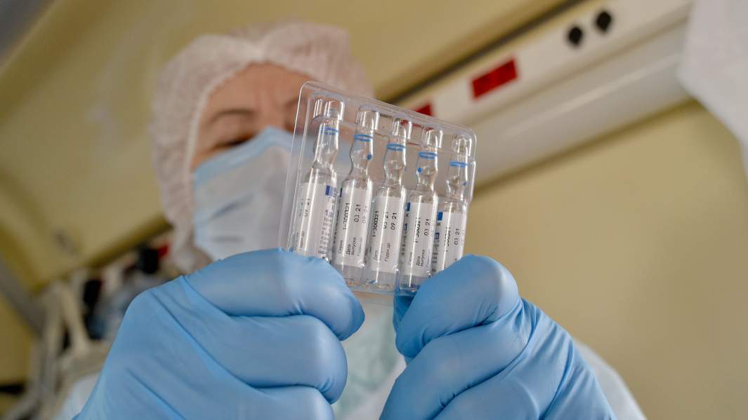 вакцина спутник