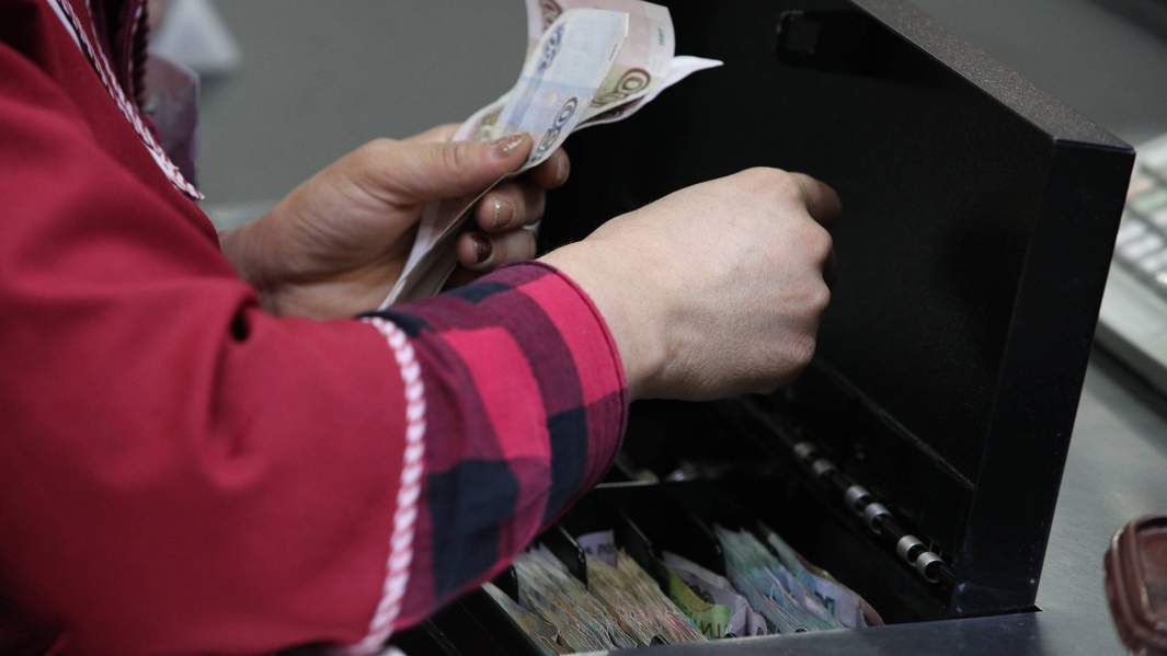 Перевод в онлайн: банки активно закрывают офисы