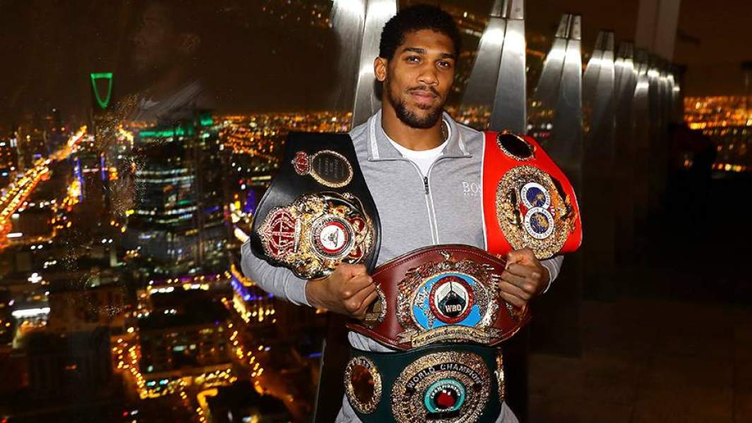 Британский боксер Энтони Джошуа